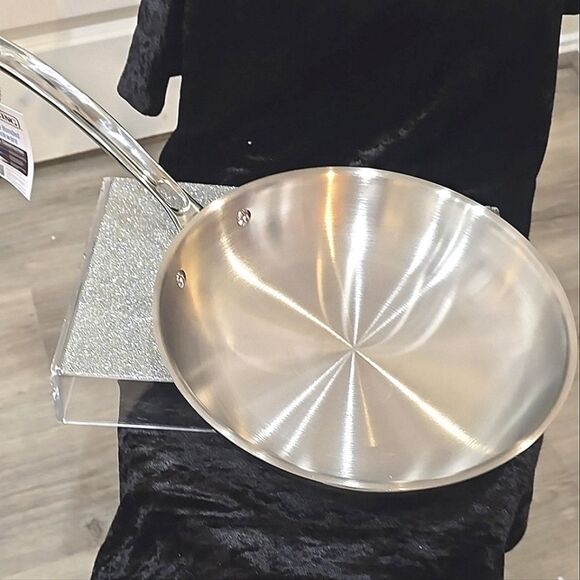 Viking 3-Ply Bonded Stainless Steel 10" Fry Pan - Picture 10 of 11